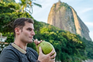 pao da acucar rio de janeiro coconut water