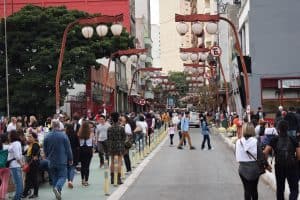 liberdade japanese neighborhood sao paulo